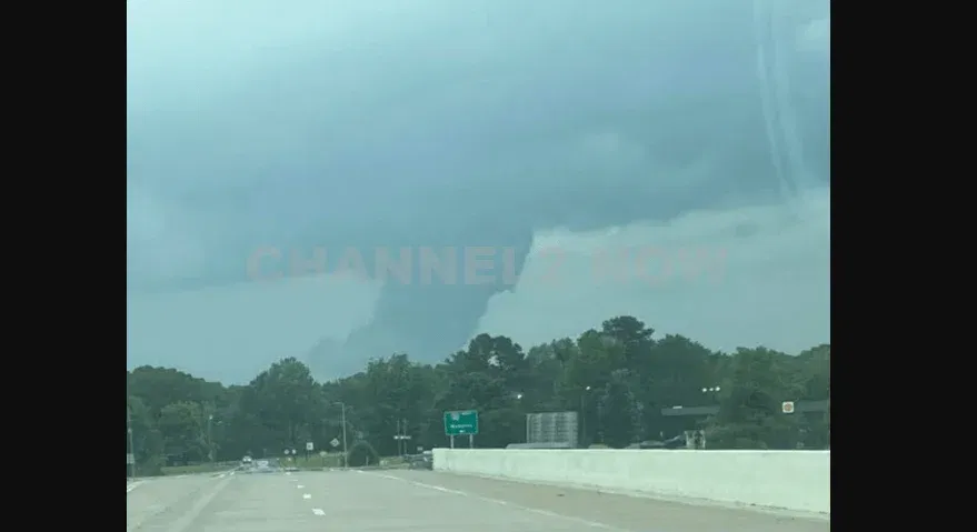 Tornado Strikes Jackson, Tennessee: Kirkland’s Home Warehouse Damaged as Emergency Officials Confirm Touchdown and Urge Vigilance